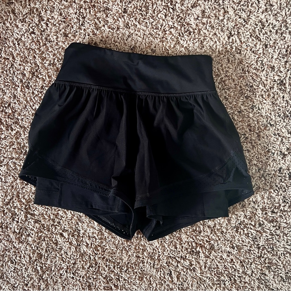 Spanx Get Moving Double Layer Shorts Running Golf… - image 3